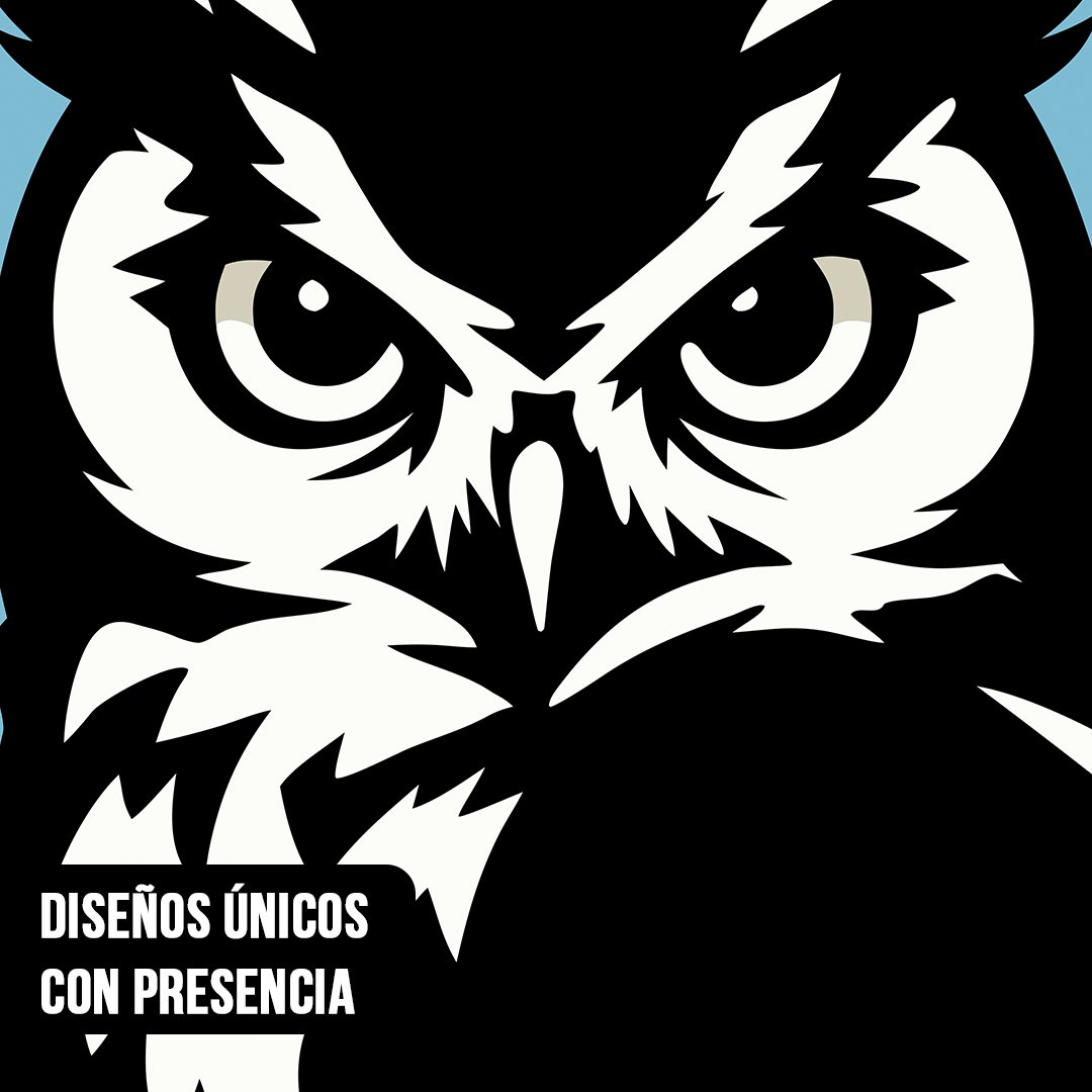 Primer plano de ilustración de la cara de un búho en blanco y negro con mirada fija y plumaje definido