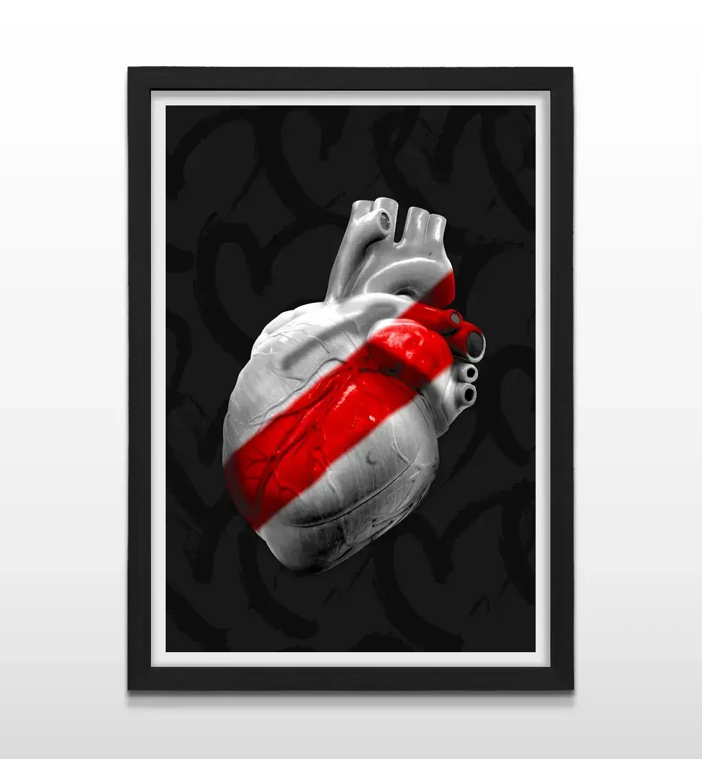 Cuadro moderno de corazón con banda roja y marco negro, decoración de alto impacto visual y regalo ideal para fanáticos de River Plate