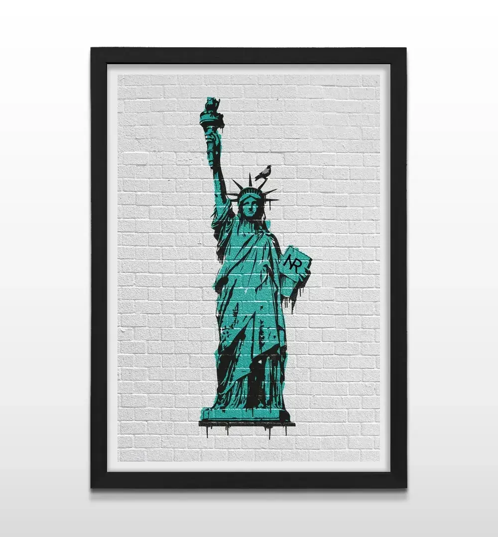 Cuadro moderno de la Estatua de la Libertad con marco negro, arte de pared de alto impacto visual y regalo ideal para amantes del arte callejero y la cultura de Nueva York
