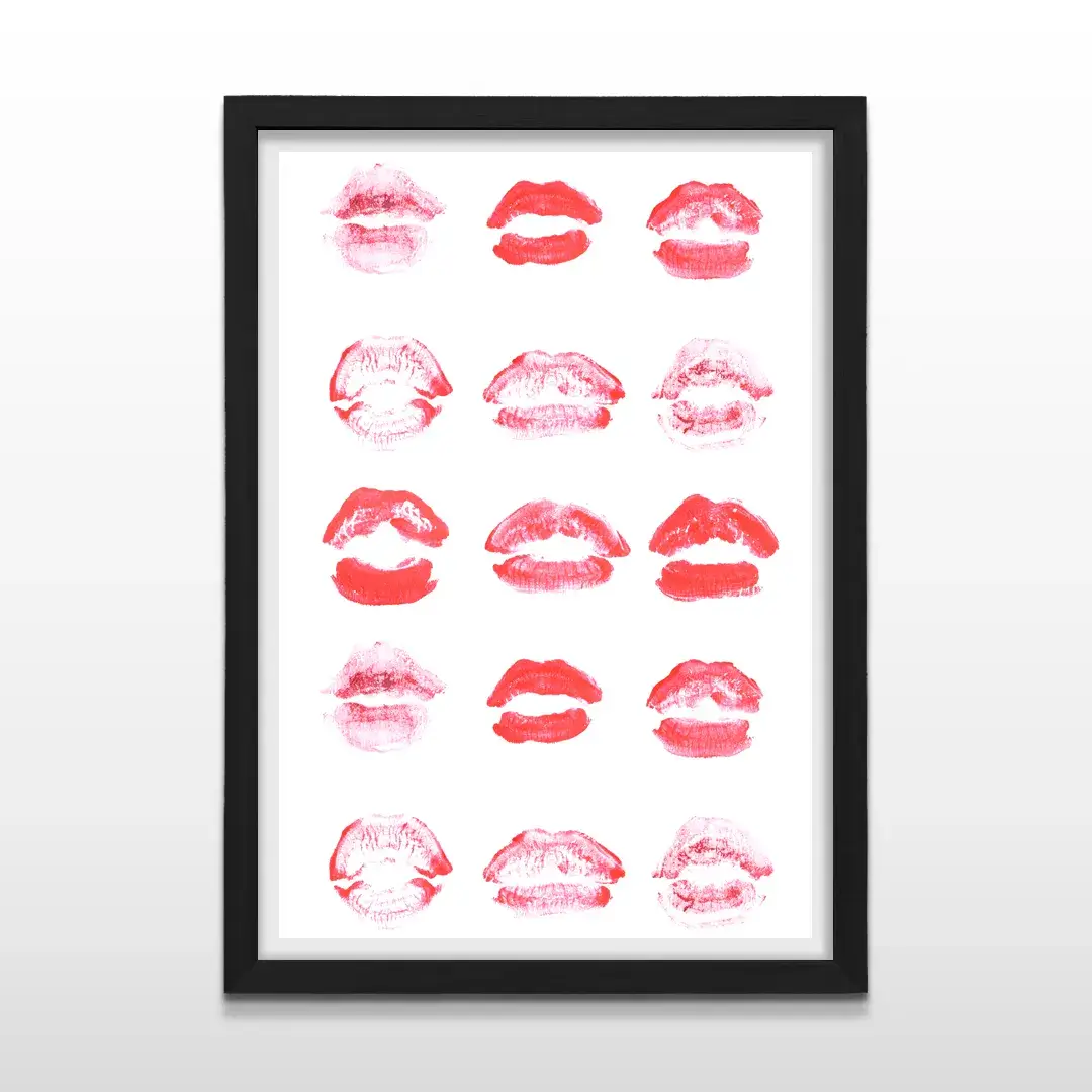 Cuadro moderno de labios rojos rouge con marco negro, decoración de alto impacto visual y regalo ideal para amantes del maquillaje y el diseño fashion