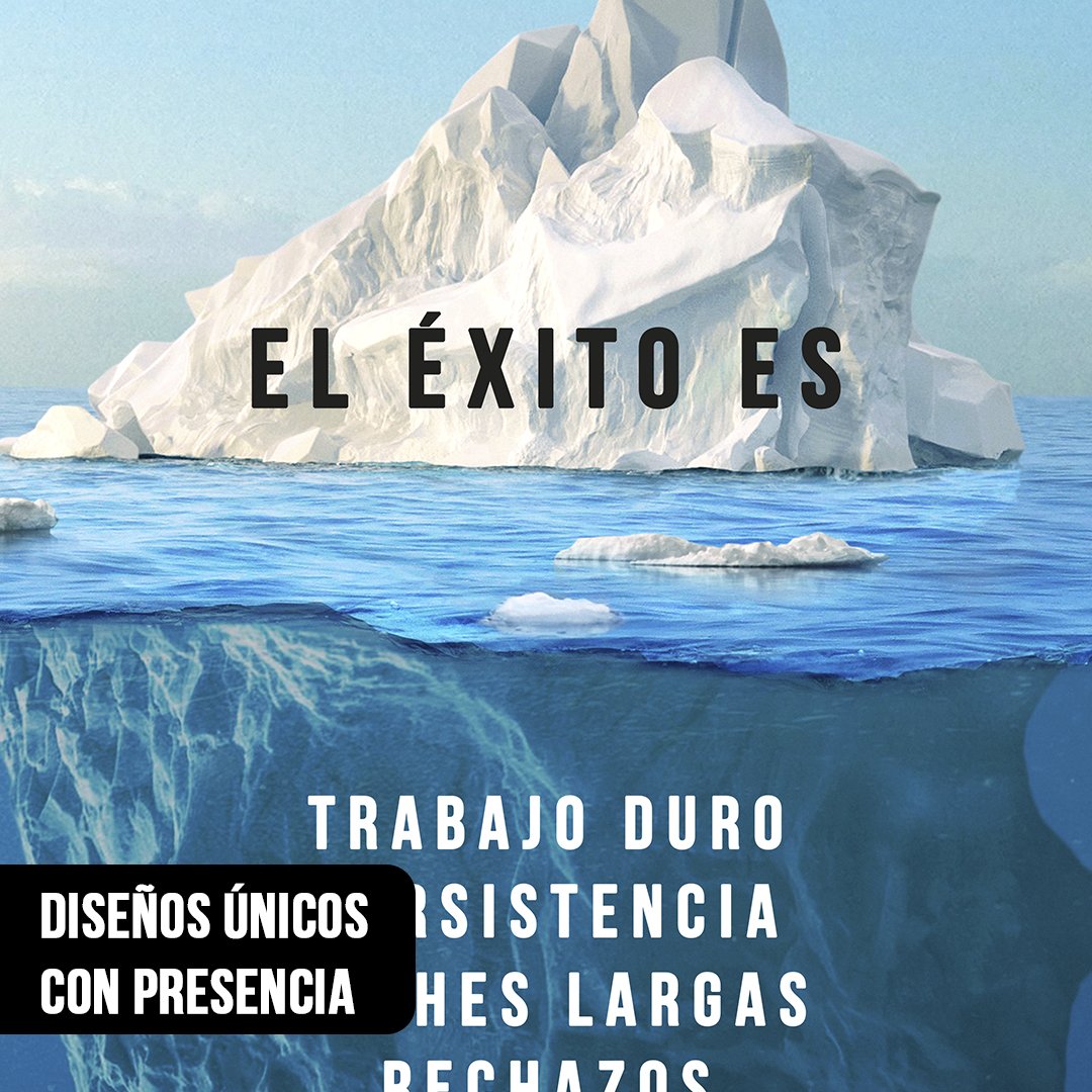 Primer plano de una ilustración de un iceberg con la frase "EL ÉXITO ES" en la punta visible y palabras como "TRABAJO DURO" y "PERSISTENCIA" escritas en la gran base sumergida bajo el agua azul
