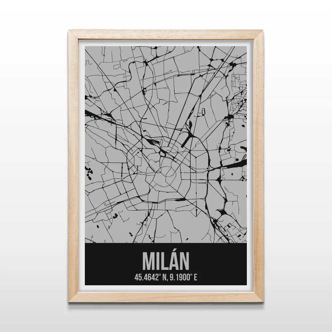 Cuadro minimalista del mapa de calles de Milán en líneas negras sobre fondo gris con marco de madera natural, arte cartográfico contemporáneo para decorar livings y dormitorios