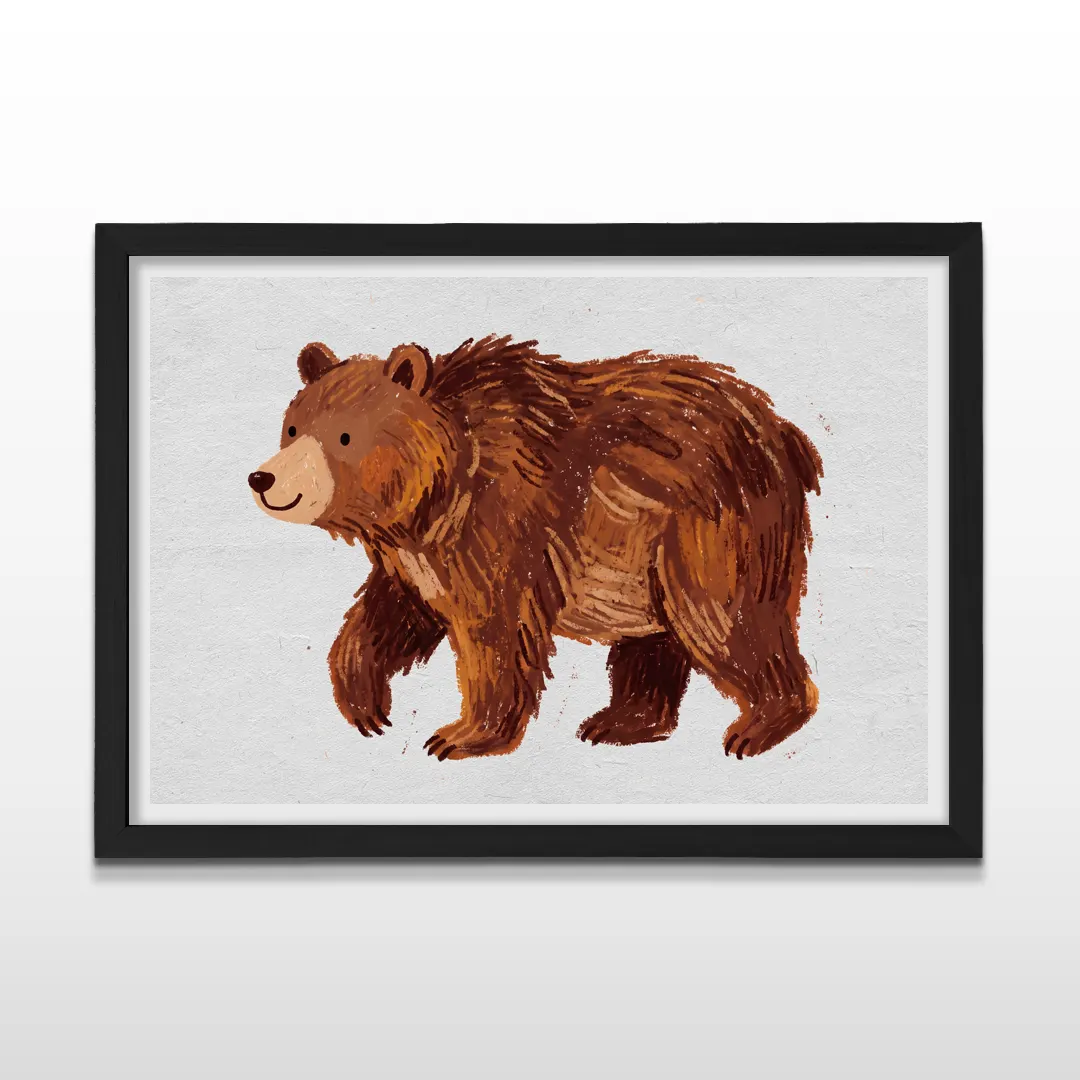 Cuadro horizontal en marco negro con lámina infantil de un oso pardo de perfil con diseño texturizado